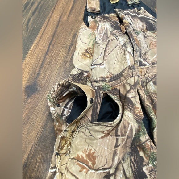 C.E. Schmidt Workwear Camo Overalls. - Picture 5 of 7